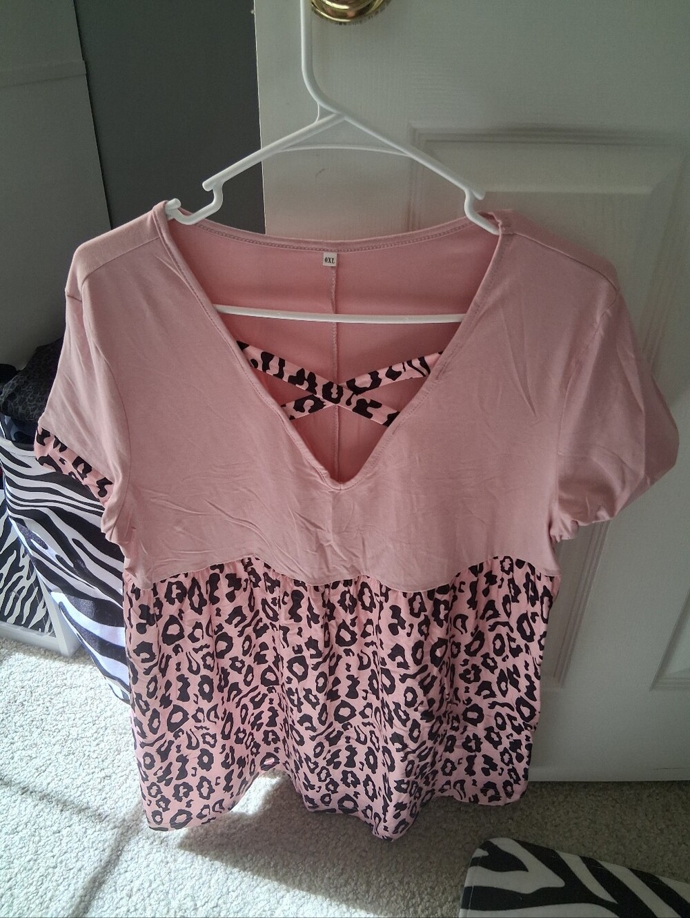 Women's unbranded animal print top